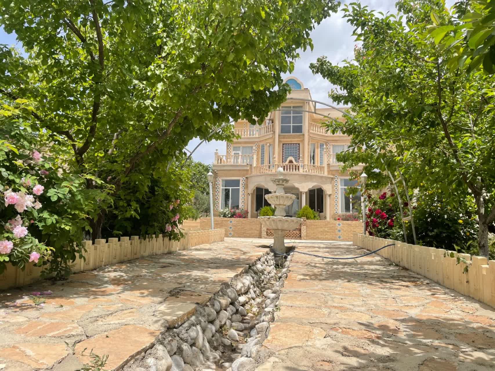 عمارت دختر سرماج