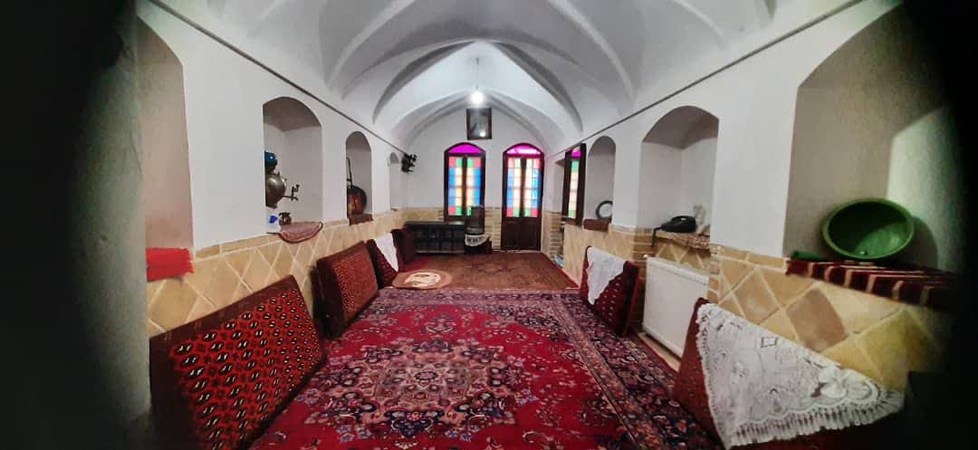 رویای کویر اتاق روشنایی