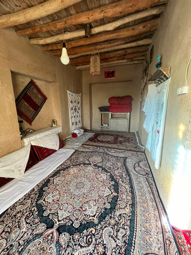 اسپاخو اتاق بالاخونه